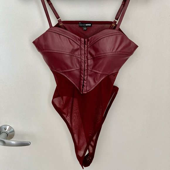 NWOT | Fashion Nova | Hooked On Her Corset Bodysuit | Small | Wine - Picture 6 of 13